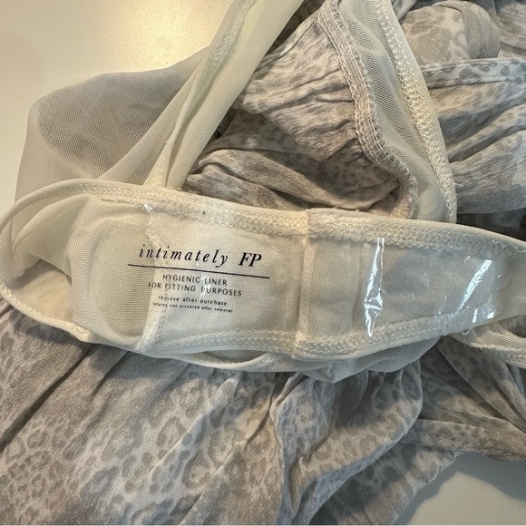 Free People Intimately Siren Bodysuit Silver Gray White Animal Leopard Print - Picture 7 of 9